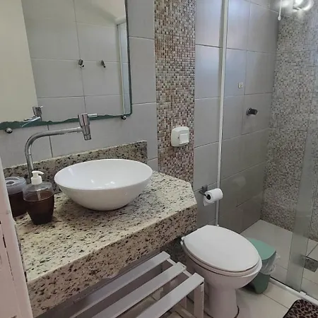 Otimo E Bem Localizado! Chame, Eu Negocio Apartment Laguna Exterior photo